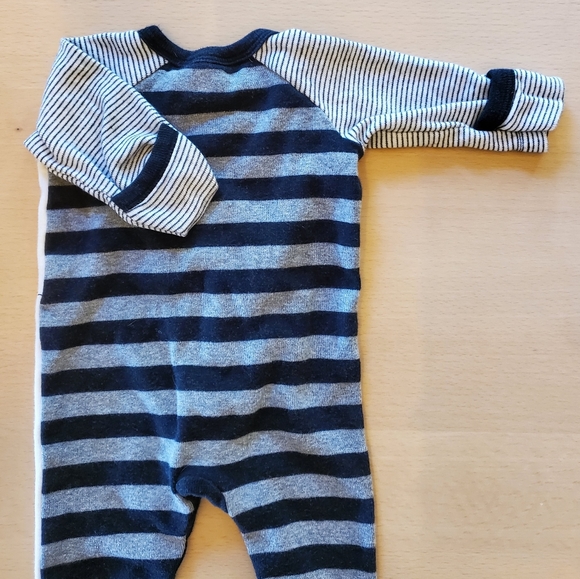 Bebe by Minihaha- NB Outfit - Picture 5 of 5